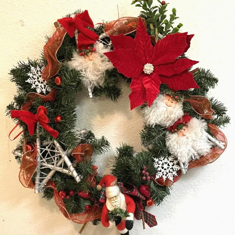 Vintage Santa Claus Christmas Wreath 21